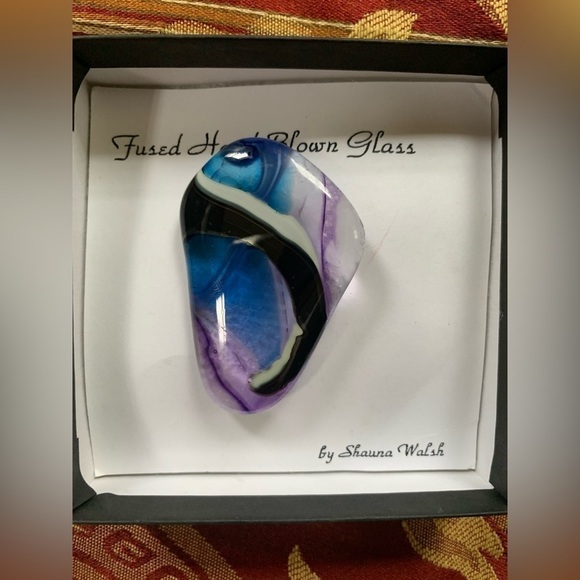 Fused Handblown Glass Pin by Shauna Walsh - Picture 1 of 2